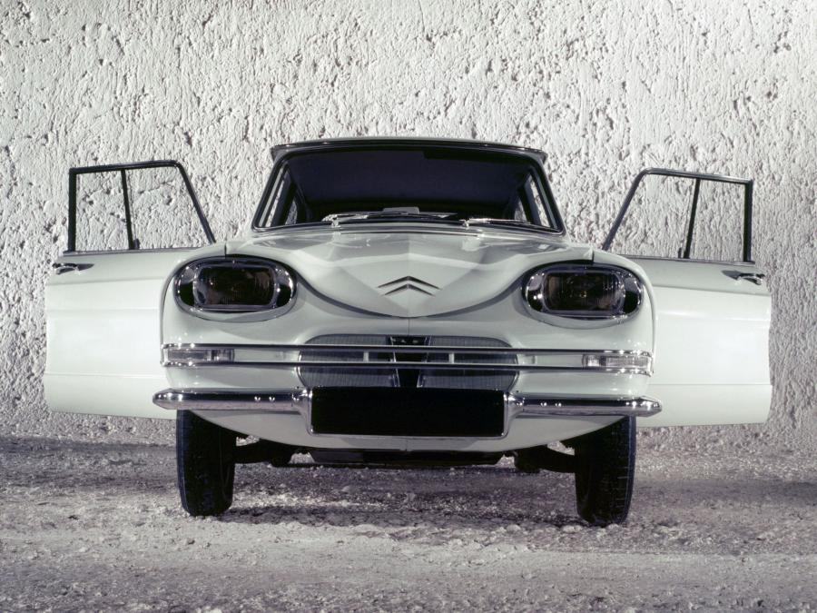  Citroen AMI 6 1961 года  (фото 45 из 64)